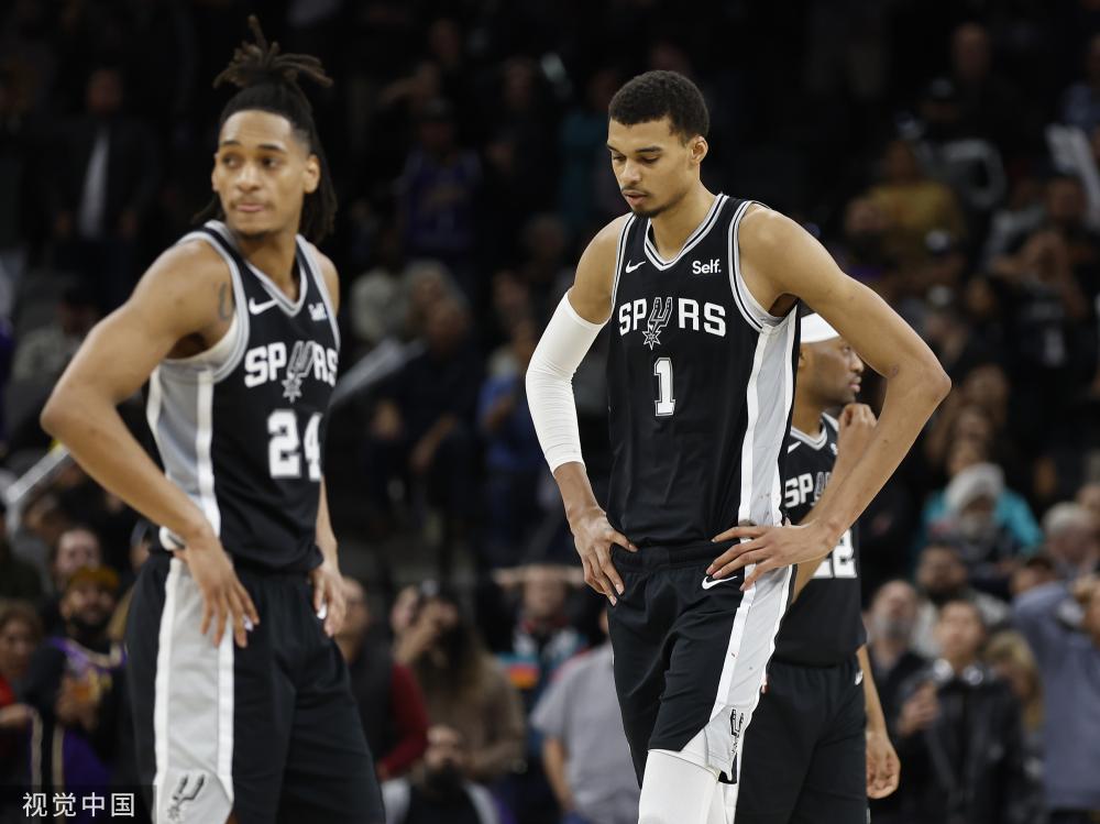 她们经历了 她们经历了