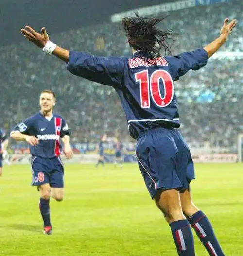 让无数前锋 让无数前锋